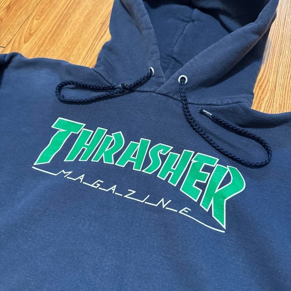 Thrasher Men's Hoodie Skateboard Magazine Navy Blue Vintage Size Medium - Picture 3 of 8